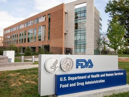 美批准首款非处方新冠病毒检测系统，用户可自采鼻拭子样本 