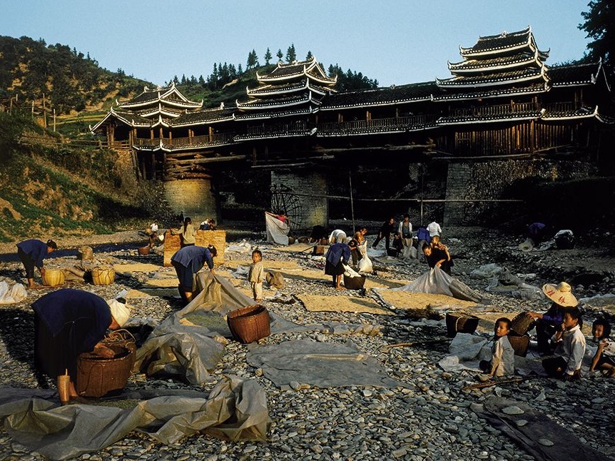 爱上中国的法国摄影师，用镜头记下30年侗寨记忆