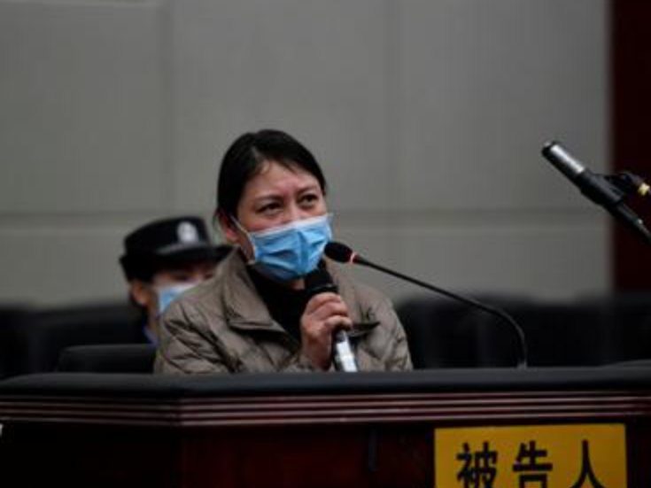劳荣枝、曾春亮同日开庭：赢得喝彩，示以坦荡！ 