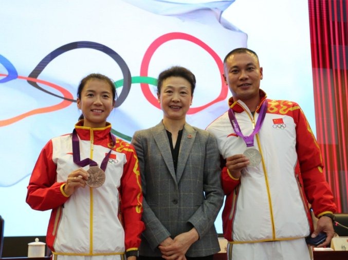 两选手兴奋剂违规被取消成绩，司天峰刘虹补获伦敦奥运会奖牌