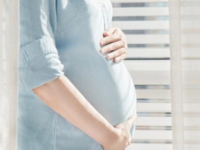 柳叶刀研究：四分之三的新冠治疗试验将孕妇排除在外