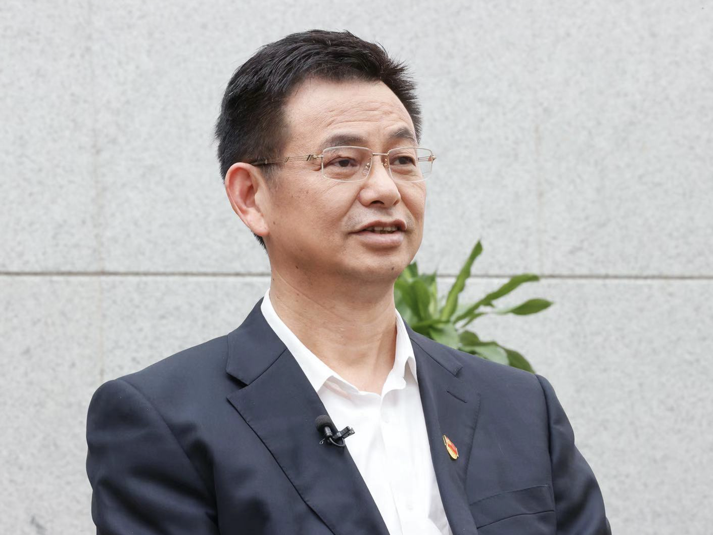 权威访谈 | 深圳市生态环境局党组书记刘初汉：在更高起点更高层次更高目标上推进生态文明建设