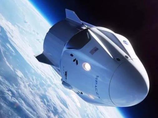 SpaceX升级版货运龙飞船首飞，为空间站“送快递” 