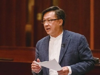 专访香港立法会议员何君尧：让立法会百分百为市民服务  
