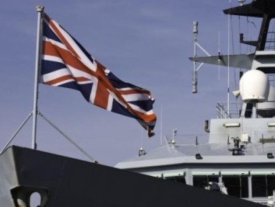 英国四艘海军巡逻舰艇待命：若无协议脱欧，渔船或发生冲突