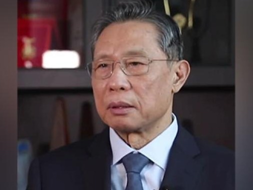钟南山：冬季国内不会大规模暴发疫情，接种疫苗也要戴口罩