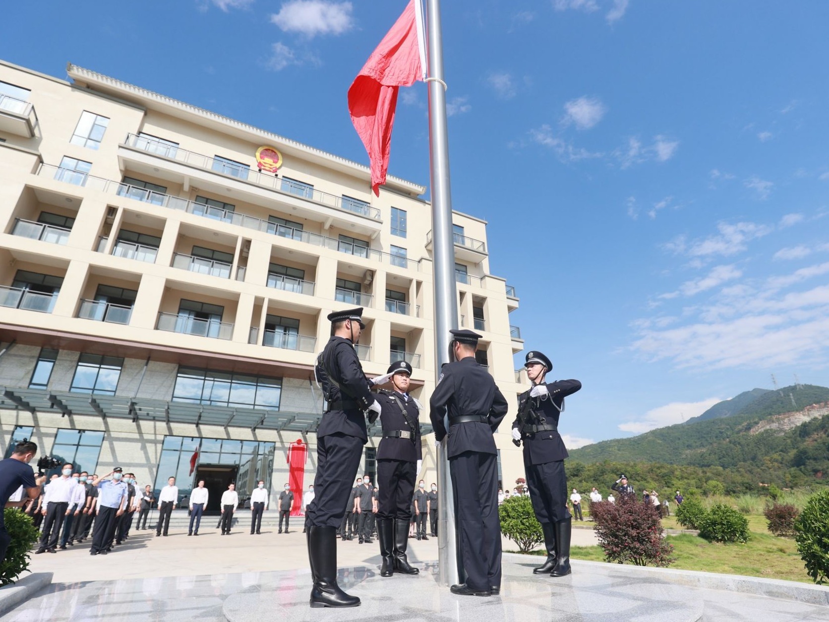 深汕合作区法院：助力营造法治化营商环境 服务保障一体化发展