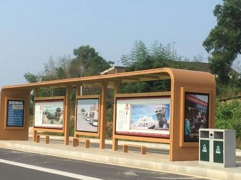 大巴车在这些地方可上下客，15座以下小客车可就近上客