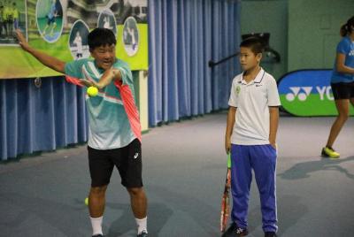 让海山少年网球梦逐步成为现实 田东小学探索网球特色教育之路
