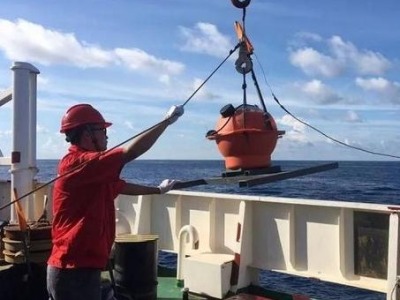 捷报！“向阳红01”船在印度洋首次成功布放洋底综合观测潜标 