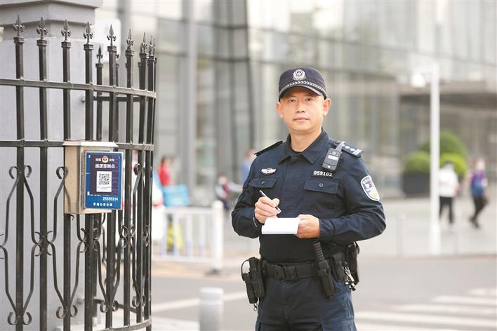 罗湖警星 | 程迎红：“做群众工作就要用坚守”