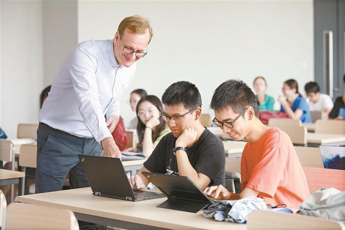 深圳技术大学成立了一个重量级学院，院士担任院长!