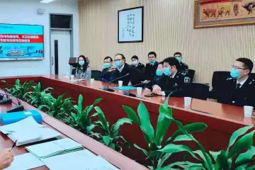 单友亮率队督导检查南山区重点场所食品安全工作情况，建议学校增设食品安全宣传专区 