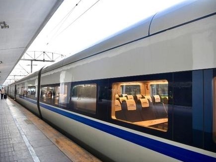 春运广铁节前将加开14对长途列车 