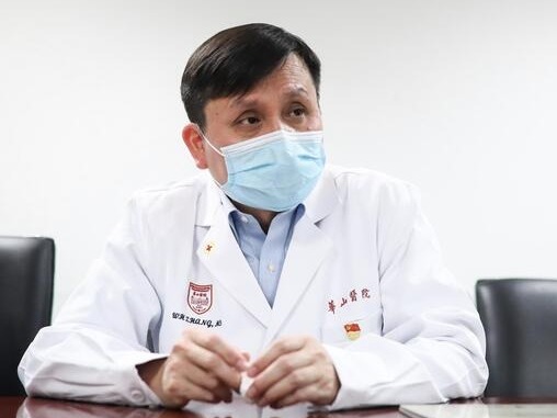 张文宏：新冠进化为常驻病毒，长期抗疫必须依赖公共卫生体系