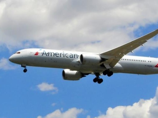 美国航空协会呼吁政府取消国际旅行限制，对旅客实施新冠检测