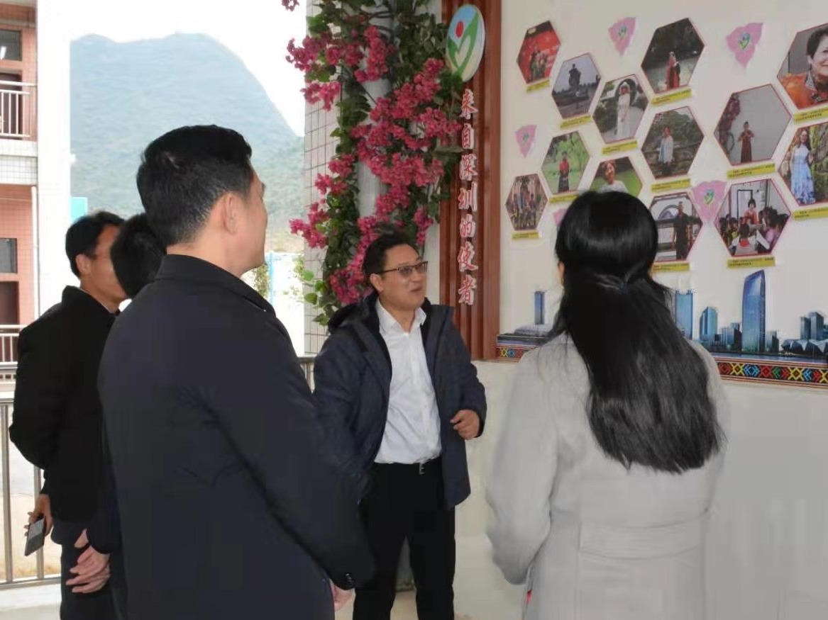 新春走基层 | “我家种植的毛葡萄再也不愁销了”