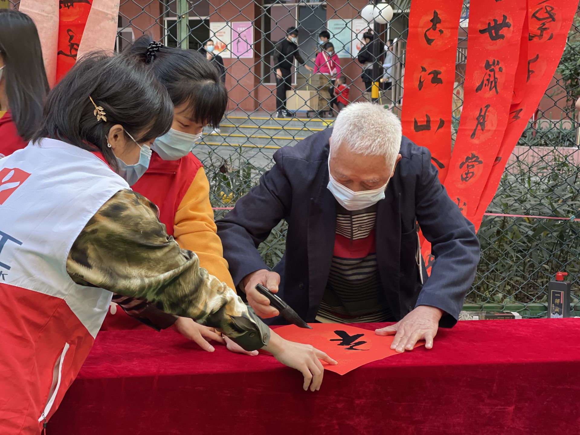 編輯 姚靜霞(作者:深圳特區報記者 杜澎 通訊員 王東 陳嘉麗)