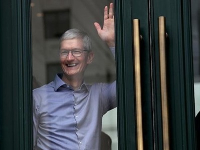 苹果CEO库克去年赚多少？超1400万美元！比前年涨300万
