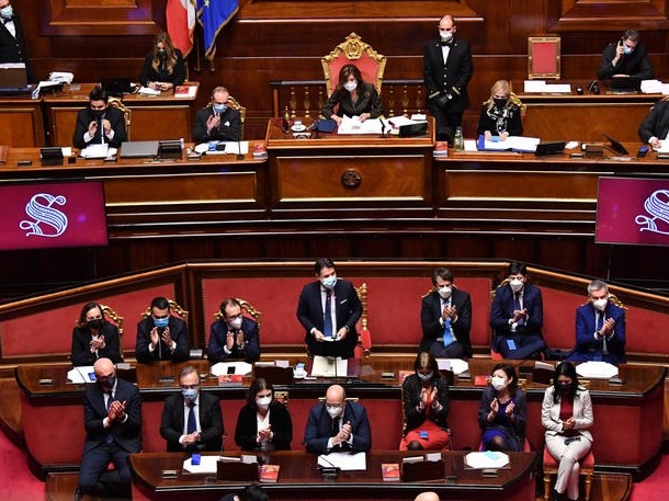 意大利参议院通过对孔特政府的信任投票