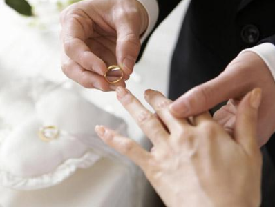 新修订的《军队人员婚姻管理若干规定》施行：两种情形不得申请结婚