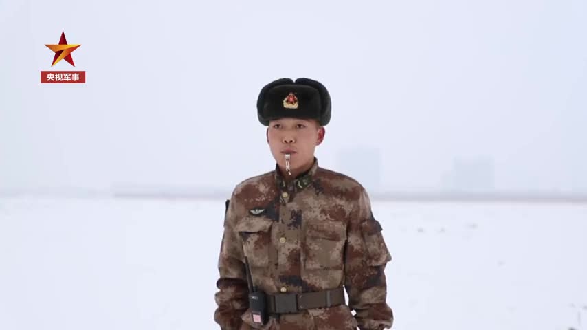 帅！汽车兵把卡车开成了赛车