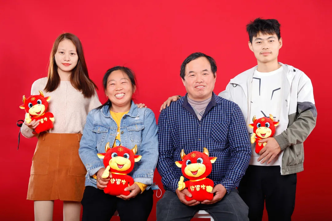 在深过年搞什么？看龙岗打工人的花式过年招数