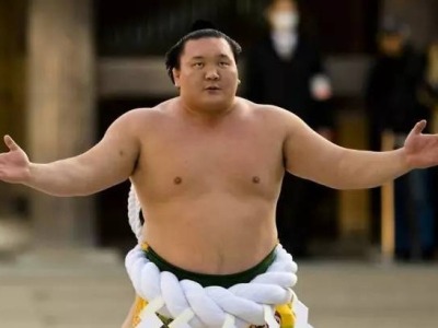 日本排名第一相扑选手白鹏翔感染新冠：失去嗅觉后检测确诊 