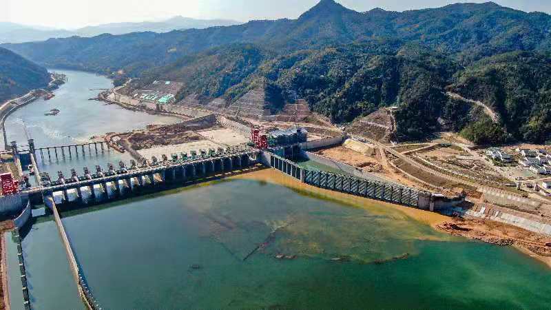 韩江高陂水利枢纽工程正式下闸蓄水，初步具备防洪功能 700多万人受益