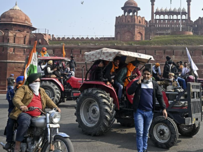 印度共和国日农民抗议不停歇：驾拖拉机排长龙进首都