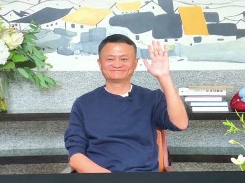 马云现身！腊八节视频连线百名乡村教师 