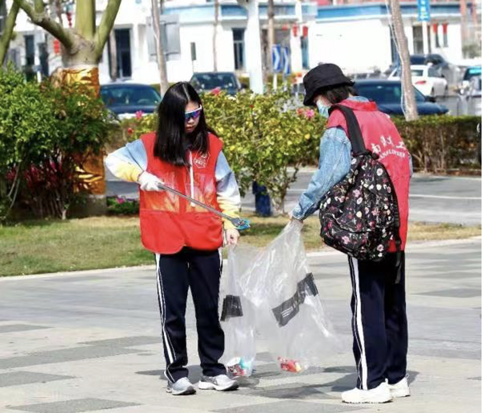 高中公益活动图片图片