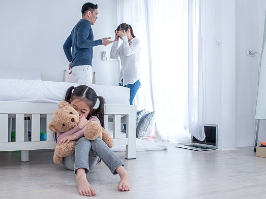 《另一个“拉姆”》刷屏，关于家暴有哪些误区？被家暴怎么办？