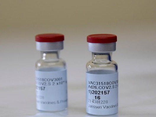 美国第三种新冠疫苗来了！强生疫苗获美FDA顾问小组全票支持批准