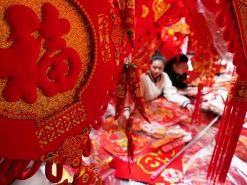 36城“就地过年”人数增近5千万，权威部门回应春节保供