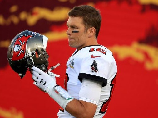 NFL的乔丹！汤姆·布雷迪拿下个人第7座“超级碗”冠军