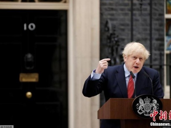 曙光渐现？英疫情好转 首相约翰逊公布解封路线图