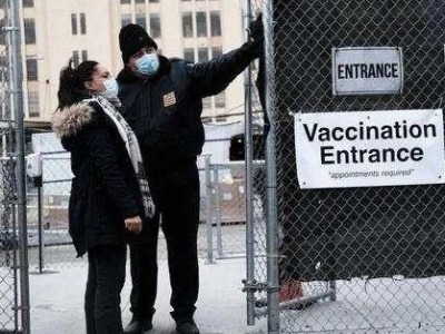 无法及时接种疫苗，大批美驻外人员开始向所在国求助
