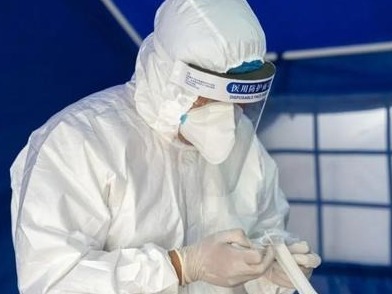 多地下调新冠病毒核酸混检价格，每人次最低15元