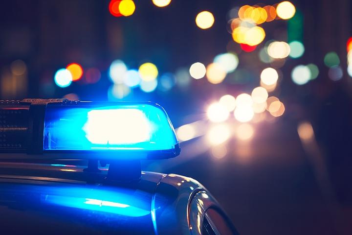今年首单判决破坏通信网络案警钟长鸣！三人故意剪断光缆均获有期徒刑  