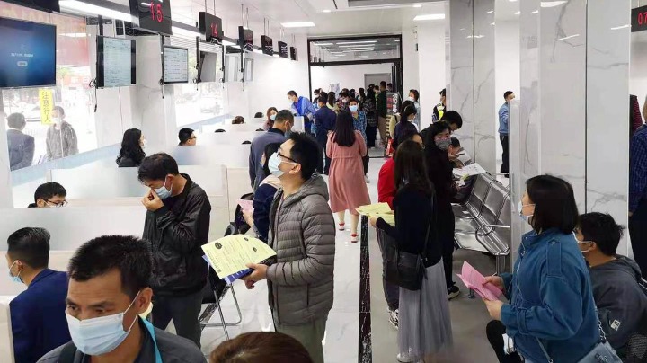 现场录用272人！平沙“春风行动”招聘会“春”意融融