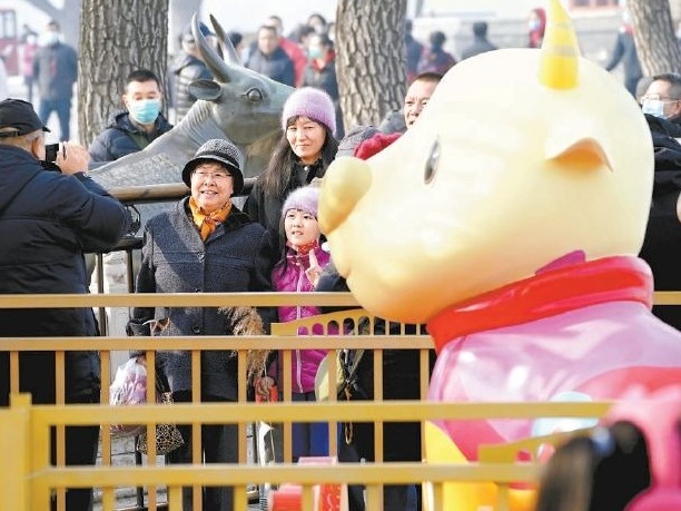 多地晒大年初一旅游“成绩单”：本地游火热，迎客流小高峰