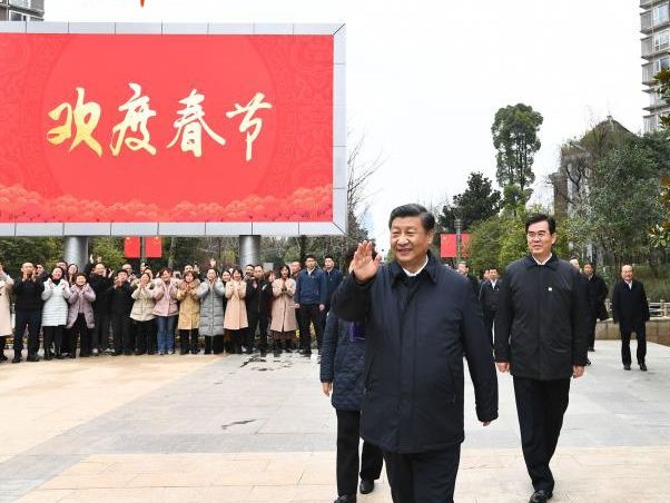 央视快评丨坚持以高质量发展统揽全局