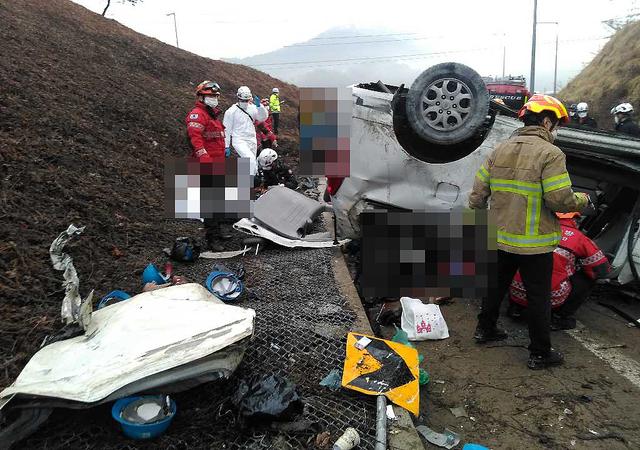 突发！韩国一高速路段发生严重车祸 致10名中国公民死伤