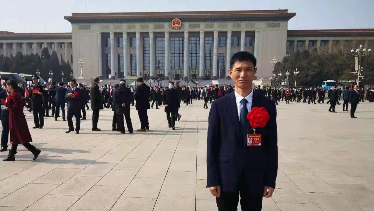 审计署广州特派办驻村工作队被评为全国脱贫攻坚先进集体