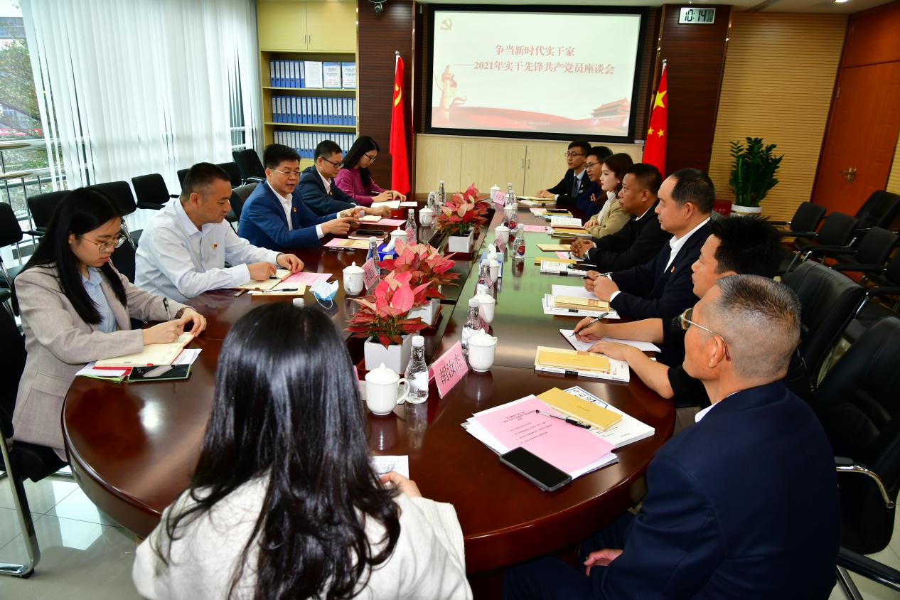 留深过年干实事，实干先锋党员在行动            