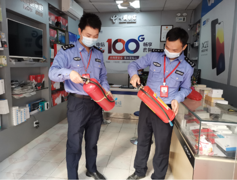 福城网格员奔走一线 争当节后复工复产安全守护者、防疫排查员