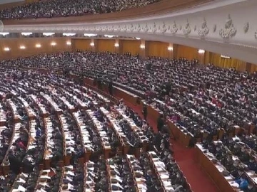 政府工作报告：今年赤字率拟按3.2%左右安排，不再发行抗疫特别国债