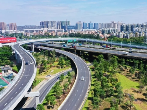 建公共绿地，建停车场，佛山拟激活850多个桥下空间