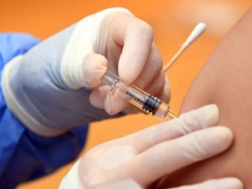4月1日起，云南德宏4个边境县市全员接种新冠疫苗 